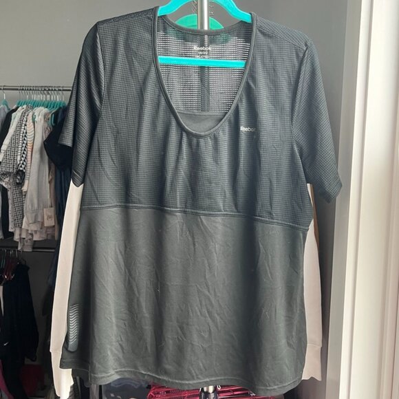 Reebok Mesh Active Top - Picture 1 of 3